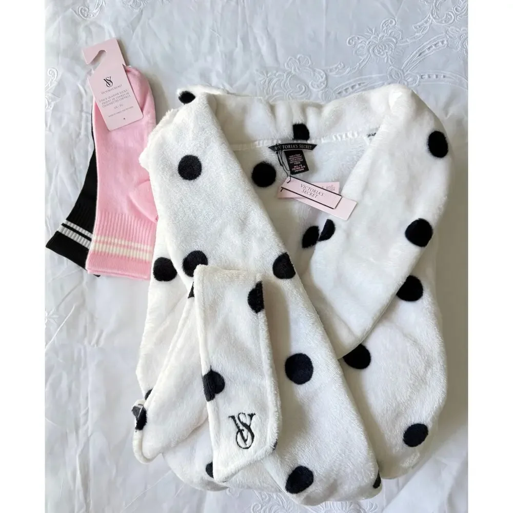 NWT Victoria's Secret Short Soft Polka Dot Plush Robe M/L and Quarter Socks Set